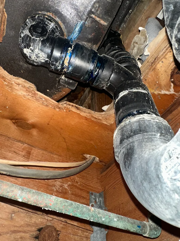 Emergency Plumbing Repair in Gilbert, AZ: When to Call a Professional